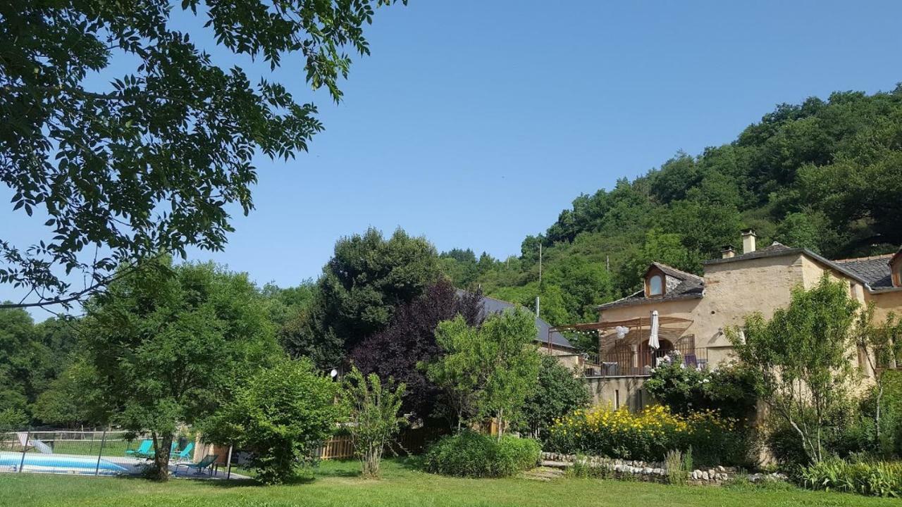 La Ferme Des Andes - Gite L'Atelier Quins Eksteriør billede